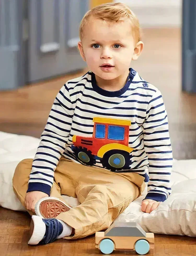 Cartoon Truck Appliqué Sweatshirt - Image 2