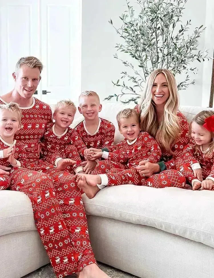 Christmas Print Reindeer Family Matching Pajamas - Image 2