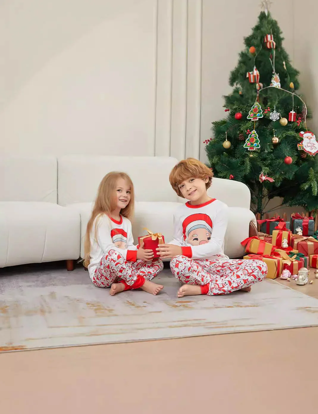 Christmas Santa Print Family Matching Pajamas Sets - Image 4