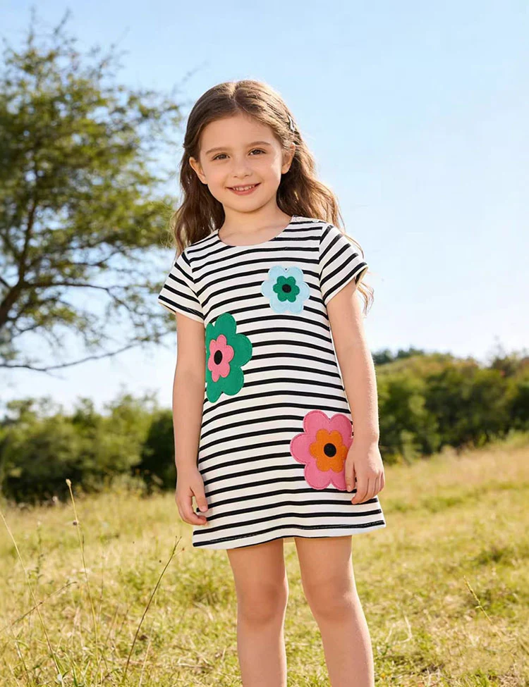 Cute Flower Applique Dress - Image 4
