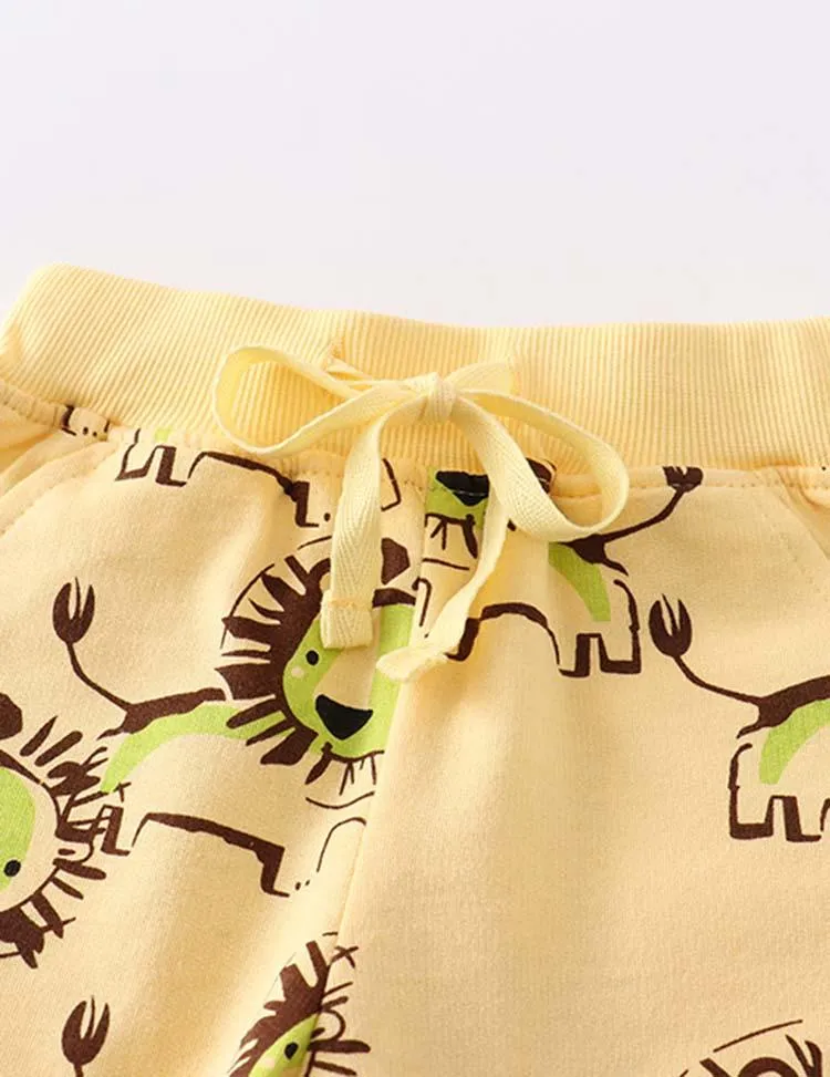 Lion Printed Shorts - Image 4