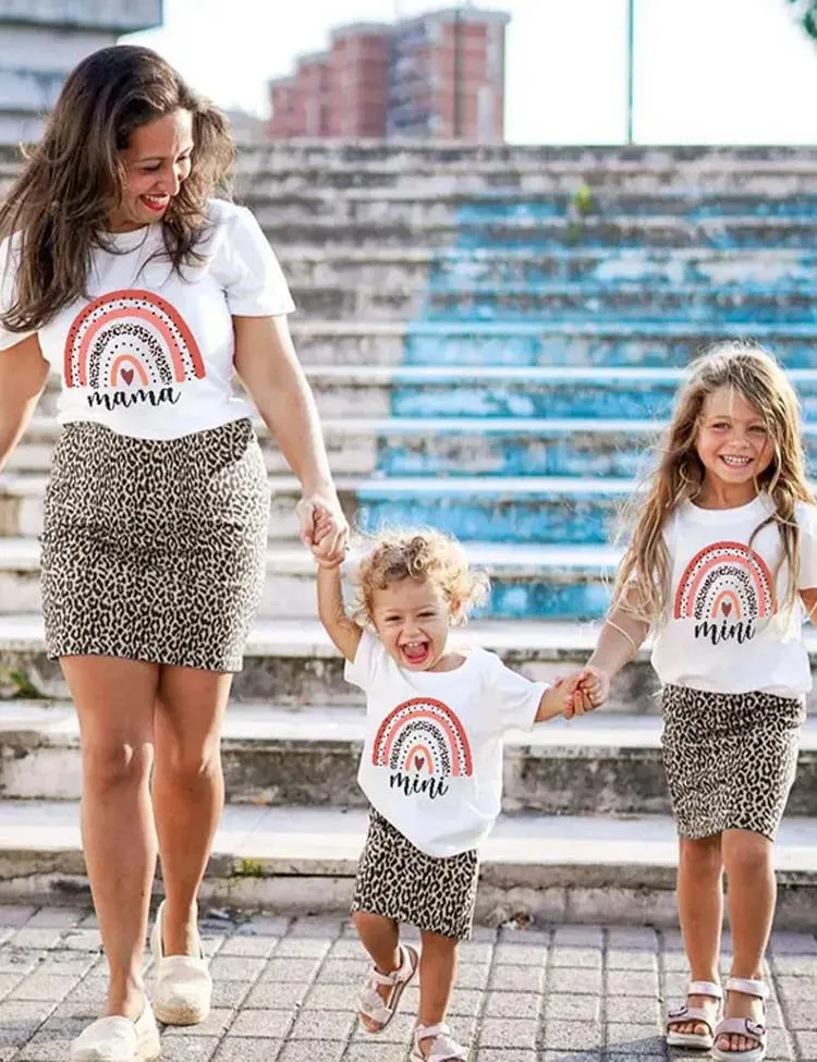 Valentine‘s Day MAMA & MINI Leopard Printed Set